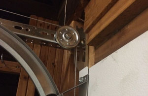 Garage door pulley danbury